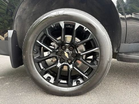 Certified 2023 Chevrolet Tahoe Premier AWD/4WD image 17