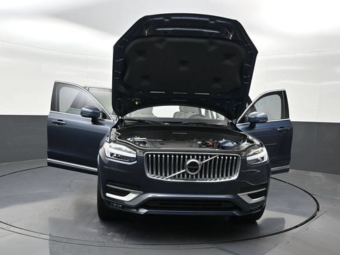 Certified 2023 Volvo XC90 B6 Plus w/ Protection Package Premier AWD/4WD image 38