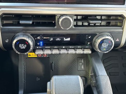 Used 2024 Toyota Tacoma TRD Off-Road w/ TRD Off Road Premium Package AWD/4WD image 24