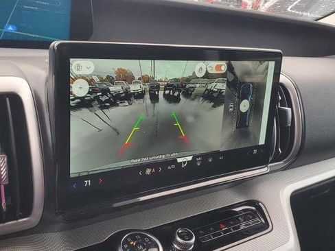 New 2025 Ford Expedition Active image 26