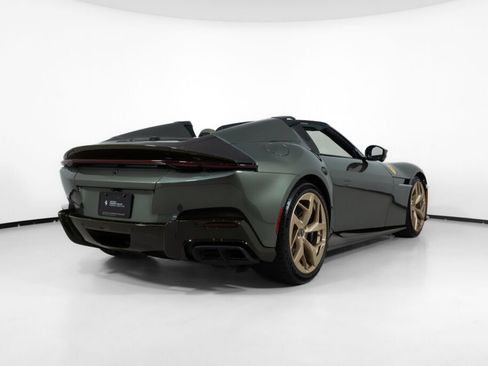 Used 2026 Ferrari 12Cilindri Spider RWD image 2