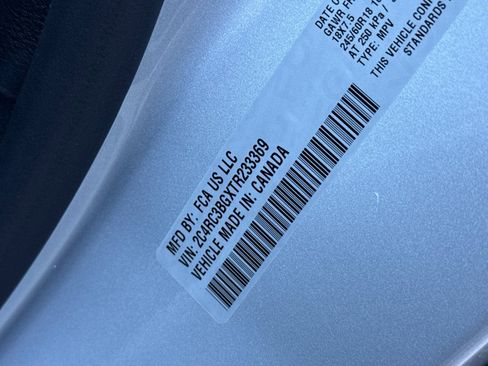 New 2026 Chrysler Pacifica Select image 27