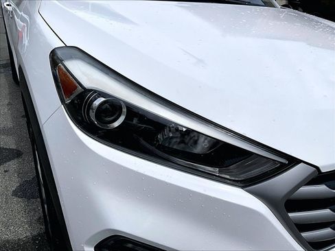 Used 2017 Hyundai Tucson SE AWD/4WD image 27