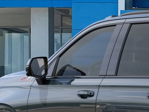 New 2026 Chevrolet Suburban Z71 w/ Comfort Package image 36