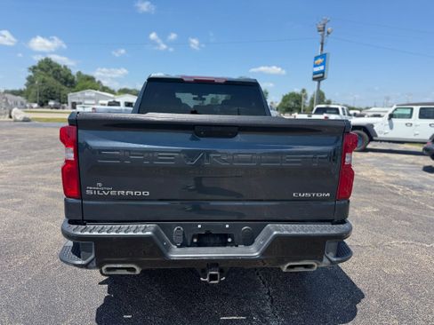 Used 2019 Chevrolet Silverado 1500 Custom Trail Boss image 6