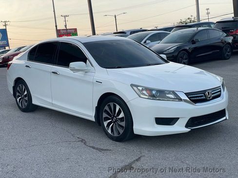 Used 2015 Honda Accord EX-L image 4