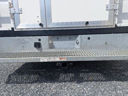 Used 2024 Ford E-350 and Econoline 350 Super Duty w/ Power Windows & Locks Group RWD image 10