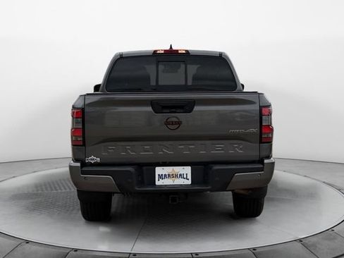 Used 2022 Nissan Frontier PRO-4X w/ Technology Package AWD/4WD image 4