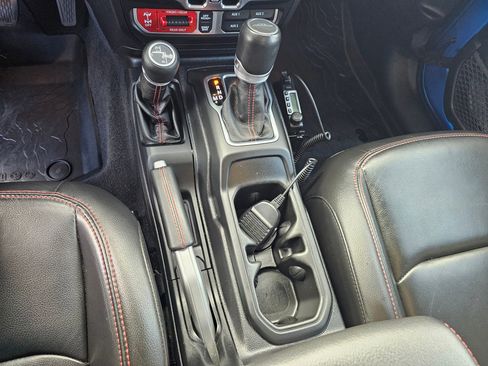 Used 2020 Jeep Gladiator Rubicon image 24