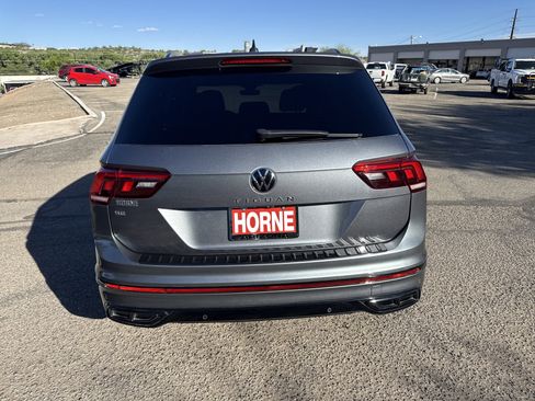 Used 2024 Volkswagen Tiguan SE R-Line image 6