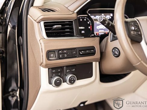 Used 2021 GMC Yukon XL Denali w/ LPO, Illumination Package AWD/4WD image 22