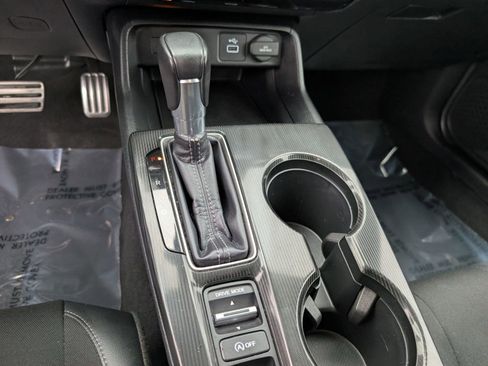Used 2024 Honda Civic Sport image 18