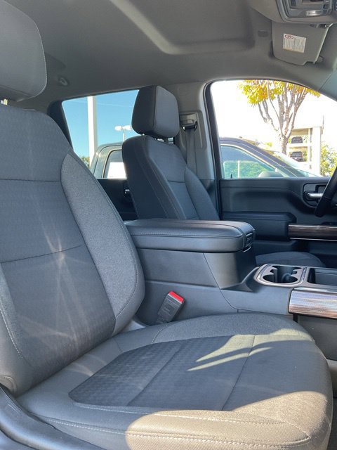 Used 2023 Chevrolet Silverado 3500 LT w/ Convenience Package AWD/4WD image 18
