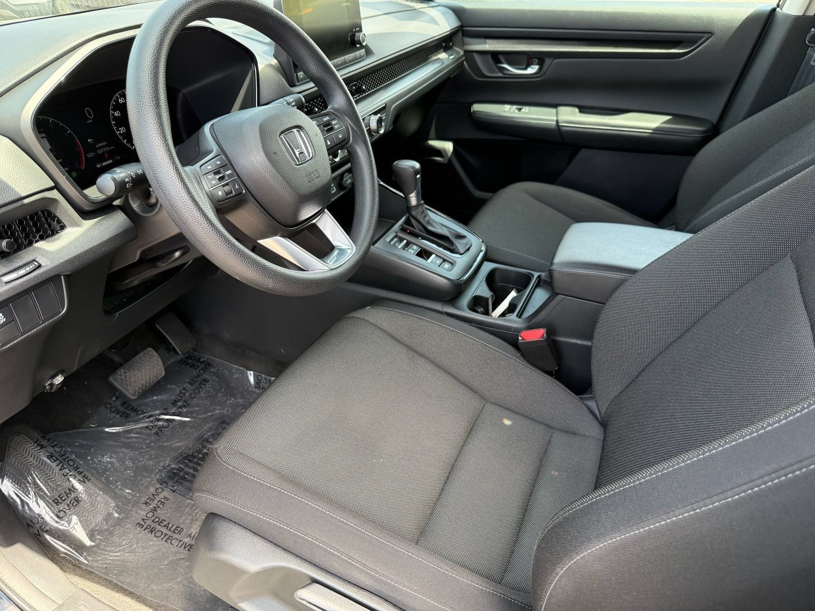 Used 2025 Honda CR-V LX image 11