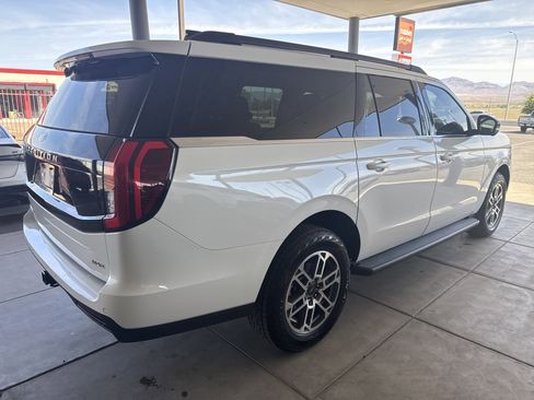 New 2026 Ford Expedition Max Active AWD/4WD image 4