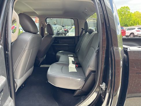 Used 2018 RAM 2500 Tradesman w/ Chrome Appearance Group AWD/4WD image 22