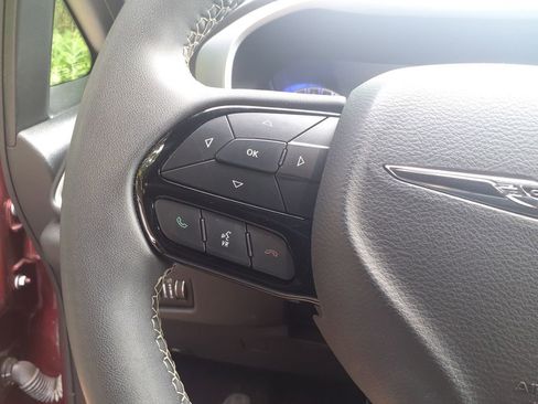 Used 2022 Chrysler Pacifica Touring-L w/ S Appearance Package FWD image 24