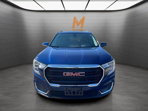 Used 2022 GMC Terrain SLE w/ Driver Convenience Package AWD/4WD image 8