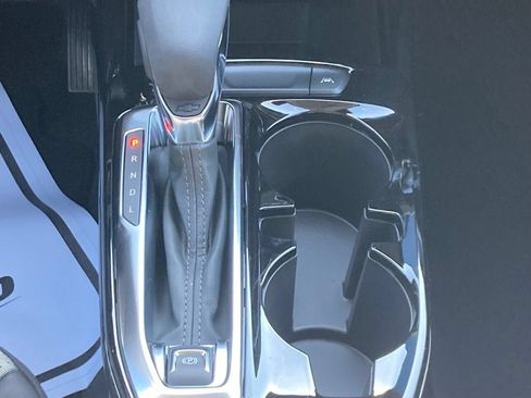 New 2026 Chevrolet Trax LT w/ LT Convenience Package FWD image 15