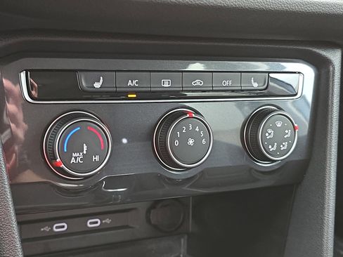 Certified 2024 Volkswagen Tiguan S image 24