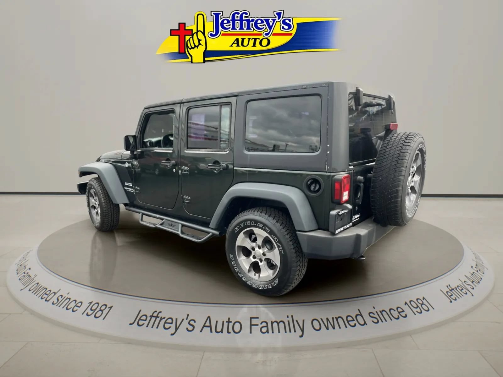 Used 2011 Jeep Wrangler Unlimited Sport AWD/4WD image 8