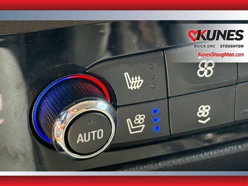 Used 2021 Buick Enclave Premium w/ Surround and Sites Package AWD/4WD image 33