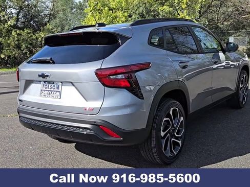 New 2026 Chevrolet Trax RS image 11