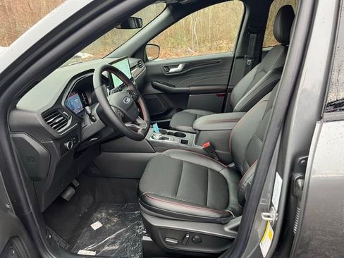 New 2026 Ford Escape ST-Line w/ Tech Pack #1 image 12