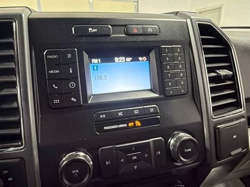 Used 2018 Ford F150 XLT w/ Equipment Group 301A Mid AWD/4WD image 24