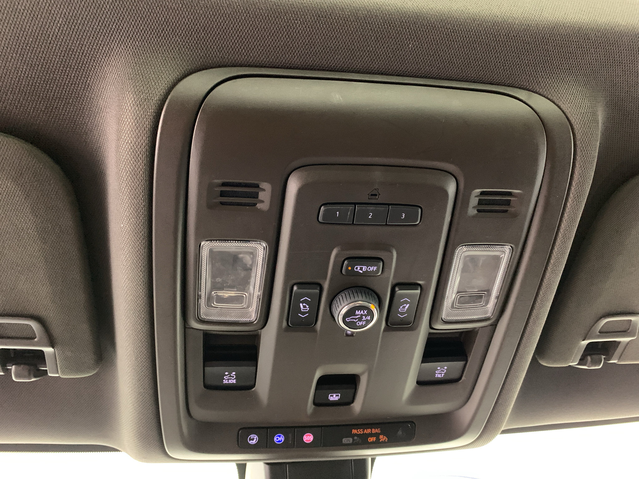 Used 2022 GMC Yukon XL SLT w/ SLT Premium Package AWD/4WD image 26