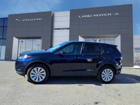 Used 2021 Land Rover Discovery Sport SE image 2