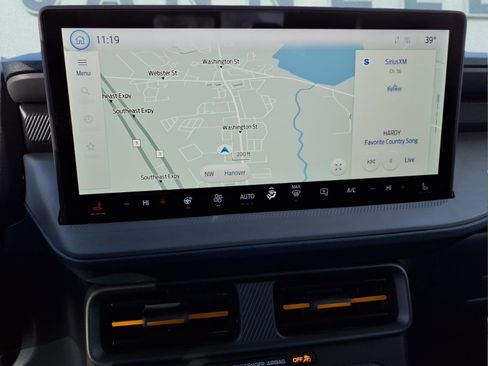 New 2026 Ford Maverick Tremor image 13