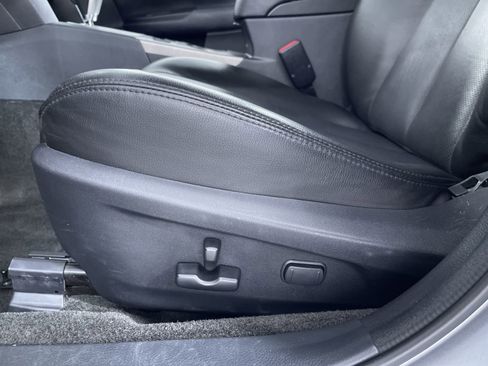 Used 2012 Subaru Legacy 3.6R Limited w/ Popular Pkg 2 image 12