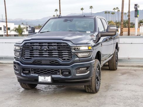 New 2026 RAM 2500 Big Horn AWD/4WD image 3