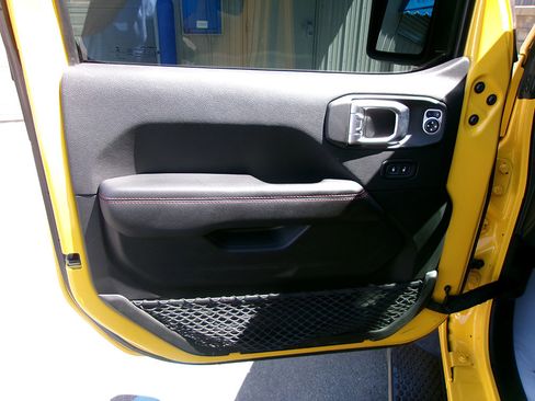 Used 2020 Jeep Wrangler Unlimited Rubicon image 16