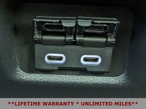 Used 2023 Toyota RAV4 Limited image 22