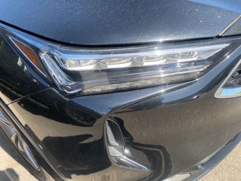 Used 2023 Acura MDX SH-AWD image 2