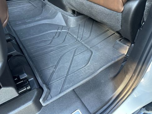 Used 2022 Chevrolet Tahoe High Country image 29