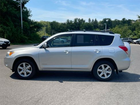 Used 2007 Toyota RAV4 Limited AWD/4WD image 2