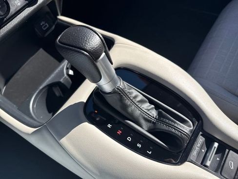 Certified 2024 Honda HR-V LX image 29