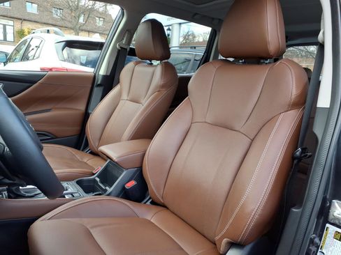 Used 2019 Subaru Forester Touring image 13