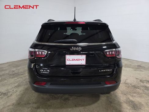 Used 2022 Jeep Compass Limited image 7