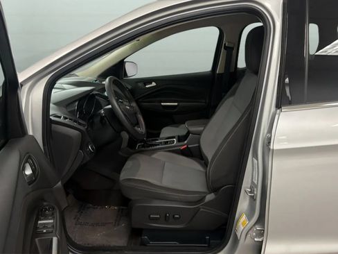 Used 2018 Ford Escape SE w/ Ford Safe & Smart Package AWD/4WD image 20