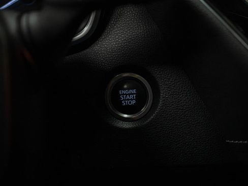 Used 2024 Toyota Corolla SE image 23