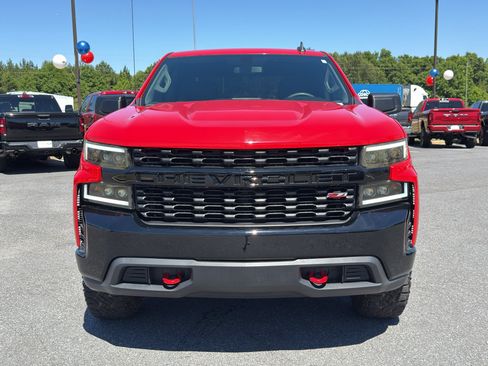 Used 2021 Chevrolet Silverado 1500 Custom Trail Boss w/ LPO, Dark Essentials Package AWD/4WD image 3