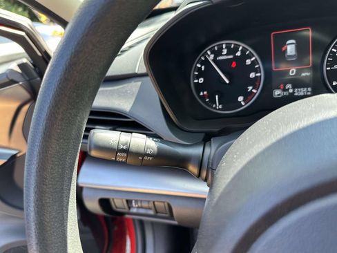 Certified 2025 Subaru Impreza 2.0i Sport AWD/4WD image 29