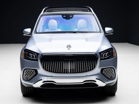 Used 2025 Mercedes-Benz Maybach GLS 600 4MATIC image 6