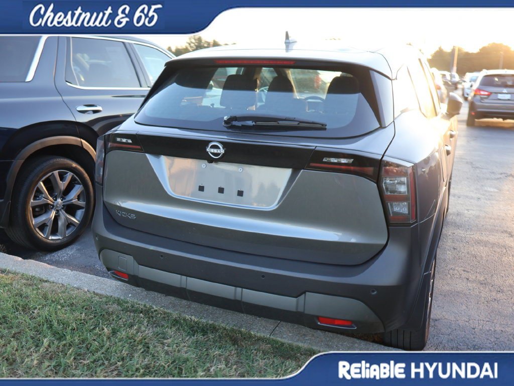 Used 2025 Nissan Kicks S FWD image 20