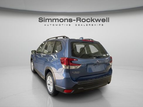 Used 2023 Subaru Forester AWD/4WD image 3