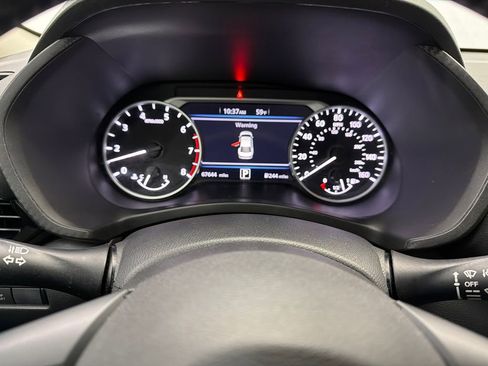 Used 2022 Nissan Sentra SV image 25